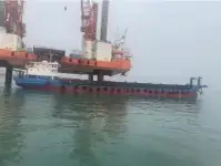 Баржа для продажу