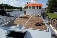 Баржа для продажу