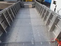Десантний корабель, танк на продаж