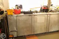 Пором для продажу