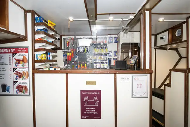 Пасажирський корабель для продажу