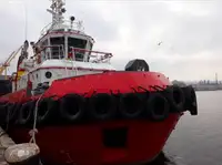 Буксирний човен на продаж