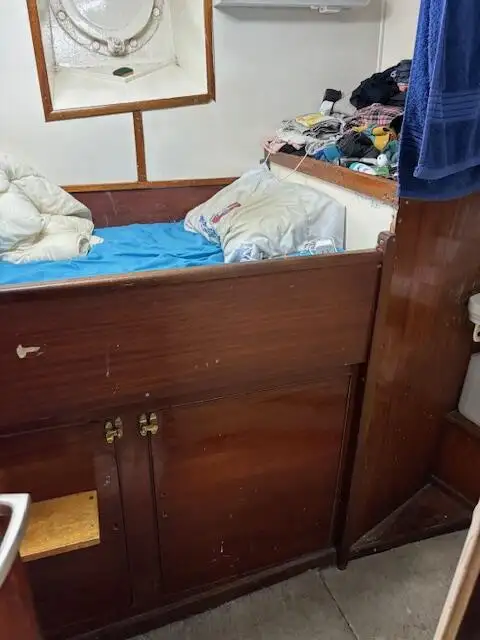 Робочі човни для продажу