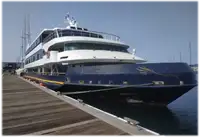 Круїзний корабель на продаж