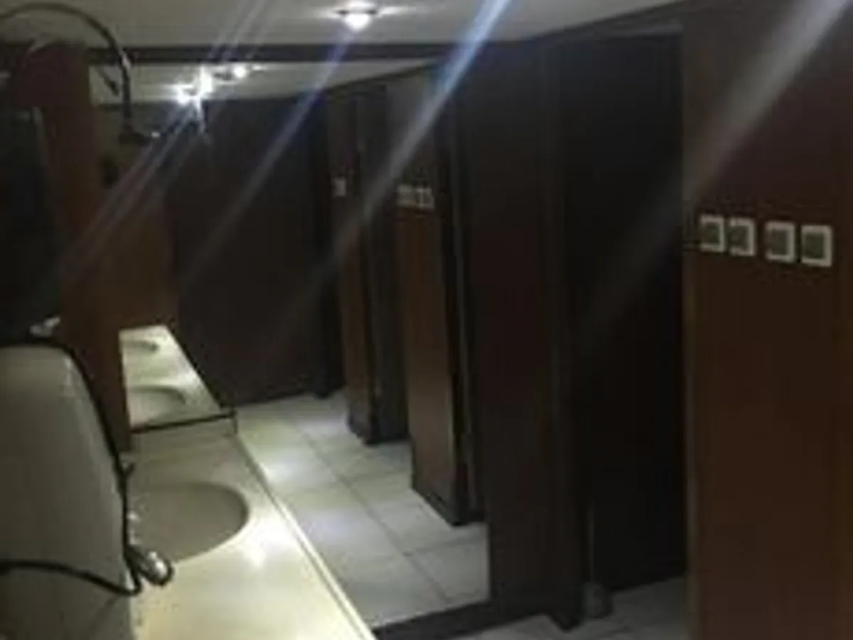 Пасажирський корабель для продажу