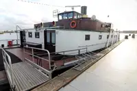 Баржа для продажу