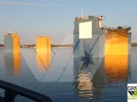 Плаваючий док для продажу