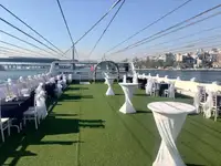 Пасажирський корабель для продажу