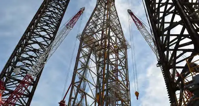 Танкер для перевезення зрідженого природного газу (ЗПГ) для продажу