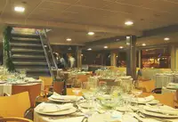 Катамаран на продаж