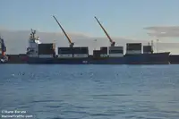 Рефрижераторний корабель на продаж