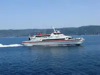 Катамаран на продаж