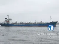 Танкер для нафти/хімікатів для продажу