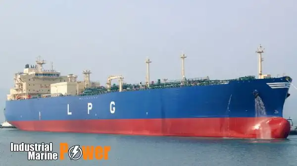 Танкер для перевезення зрідженого природного газу (ЗПГ) для продажу