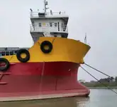 Контейнерний корабель на продаж