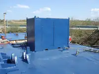 Баржа на продаж