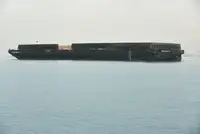 Баржа на продаж