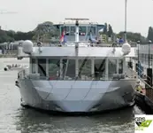 Круїзний лайнер для продажу