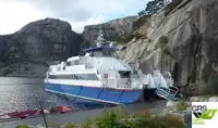 Катамаран для продажу