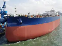 Oil/Chemical tanker на продаж
