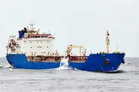 Oil/Chemical tanker на продаж