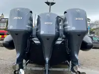 Жорсткий надувний човен для продажу
