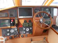 Лоцманський катер для продажу