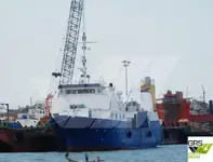 Круїзний корабель на продаж