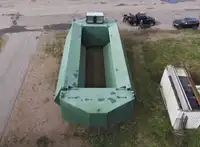 Баржа на продаж