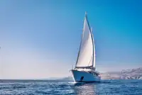 Круїзний корабель на продаж