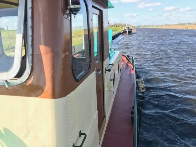 Буксир для продажу