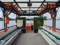 Пасажирський корабель для продажу