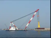 Судно з краном для продажу