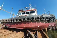 Буксирний човен на продаж