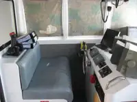 Судно для перевезення екіпажу для продажу