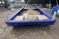 Поромне судно на продаж