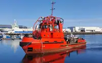 Буксирний човен на продаж