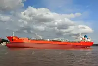 Танкери для продажу