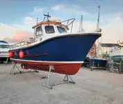 Катер для продажу