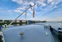 Баржа для продажу
