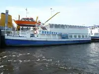 Круїзний корабель на продаж