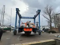 Пасажирський корабель для продажу