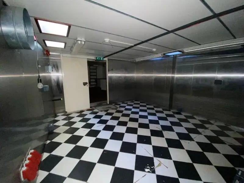 Ресторанне судно для продажу