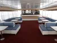 Пасажирський корабель для продажу