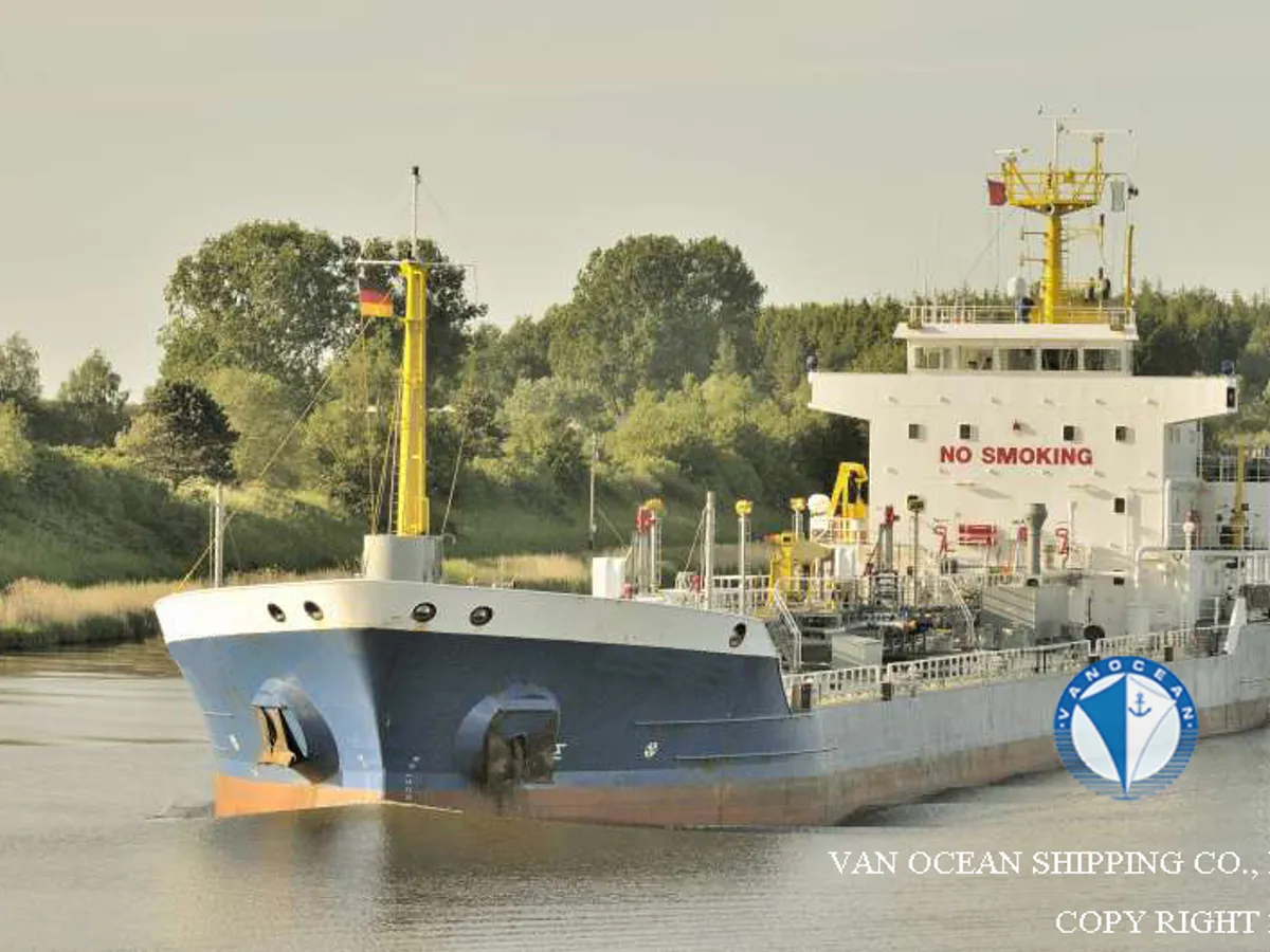 Танкер для нафти/хімікатів для продажу