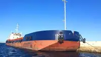 Баржа на продаж