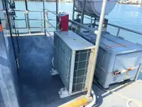 Судно для обслуговування вітрових електростанцій для продажу