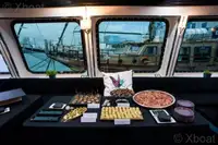 Пасажирський корабель для продажу
