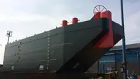 Баржа на продаж