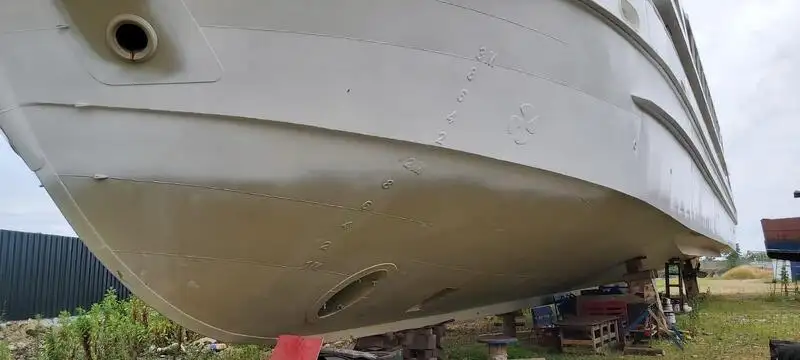 Пасажирський корабель для продажу